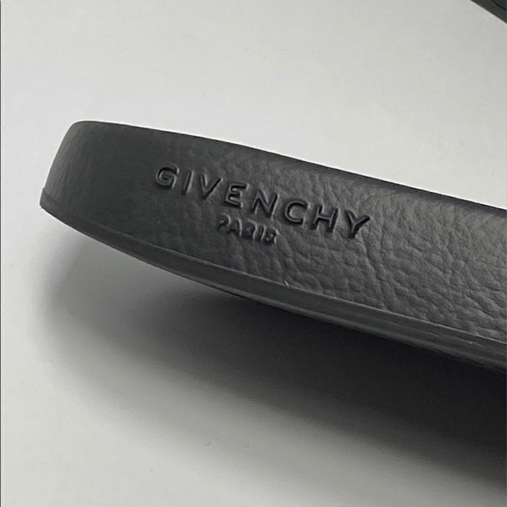 Givenchy Logo Pool Slides size 39 - Picture 6 of 13
